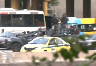 RJ: Tiroteio no Complexo da Maré deixa dois feridos e líder do tráfico é morto pela polícia 