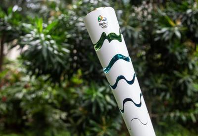 Prefeitura do Rio anuncia leilão de 10 tochas olímpicas usadas nos Jogos de 2016