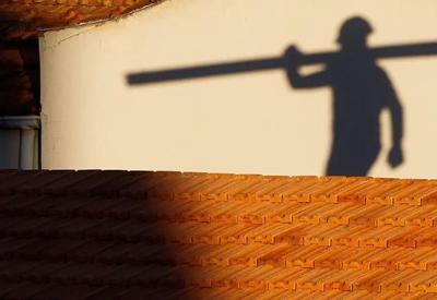 Desemprego cai para 6,6% no trimestre encerrado em agosto