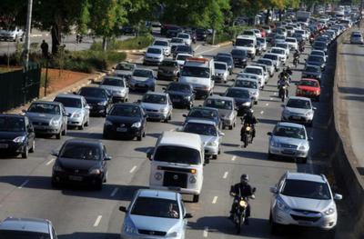 Natal e Ano Novo devem levar mais de 40 milhões de veículos às rodovias de SP