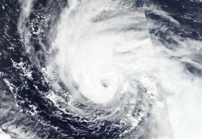 China se prepara para chegada de tufão In-Fa