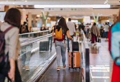 Brasil bate recorde de entrada de turistas estrangeiros em 2024