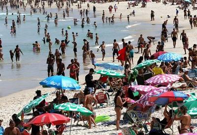 59 milhões de brasileiros planejam viajar a lazer no verão, aponta Ministério do Turismo