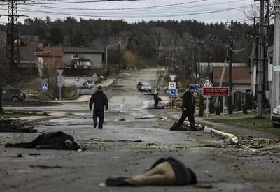 Após russos deixarem Kiev, Ucrânia diz ter encontrado 410 corpos de civis