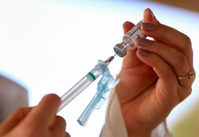 Duas em cada três crianças não tomaram as vacinas necessárias até os dois anos