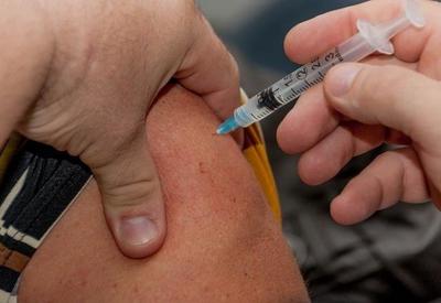 Fiocruz conduz testes de vacina tetravalente contra gripe