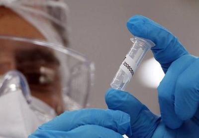 Doença em voluntário suspende testes de vacina contra coronavírus