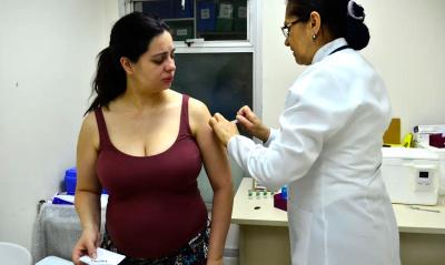 Bronquiolite: gestantes poderão se vacinar contra VSR a partir de dezembro; saiba detalhes