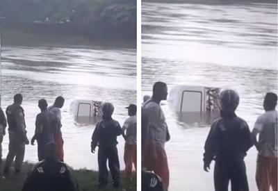 Vídeo: motorista sofre mal súbito e carro cai na Lagoa da Pampulha, em BH