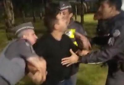 Vereador é preso após gritar contra PM: "Os canalhas não iriam calar o povo"