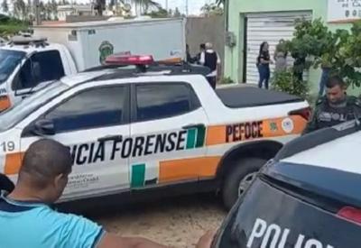 Policial civil mata quatro colegas em delegacia e foge em viatura