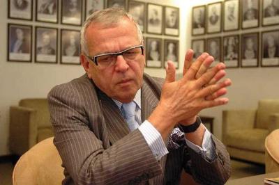 Morre Marcos Vilaça, membro da Academia Brasileira de Letras, aos 85 anos