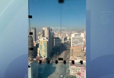 15 turistas ficam presos por uma hora em elevador de mirante em São Paulo 