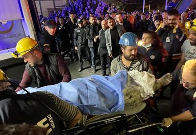 Explosão em mina de carvão deixa 25 mortos na Turquia