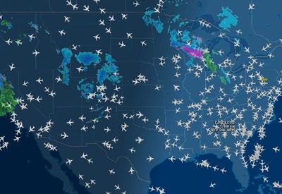 Centenas de voos nos EUA são cancelados após falha de sistema