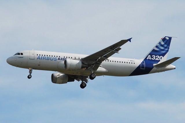 Imagem da noticia Piloto de avião morre durante voo e copiloto avisa passageiros antes de pousar