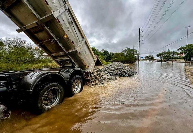 Com volta das chuvas, Porto Alegre, Pelotas e Rio Grande suspendem aulas até terça-feira