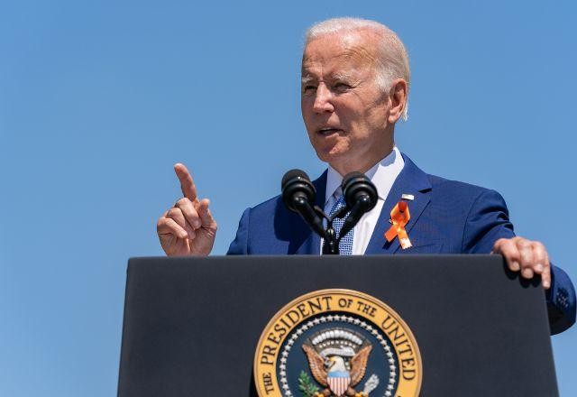 Biden perdoa condenados por posse ou uso de maconha nos EUA