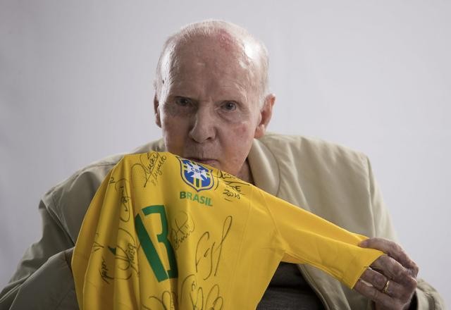 Imagem da noticia Morre Zagallo, ídolo do futebol brasileiro, aos 92 anos