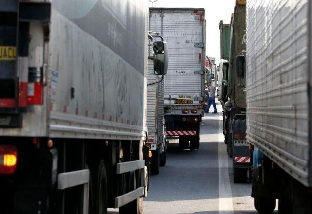 Imagem da noticia Governo notifica 3,4 milhões de motoristas que ainda não fizeram o exame toxicológico