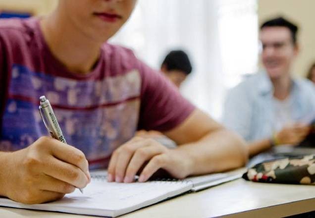 Imagem da noticia 2 em cada 10 alunos começam a voltar hoje às escolas de São Paulo