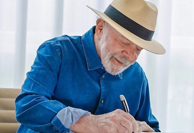 Imagem da noticia Lula sanciona LDO com vetos a aumento do fundo partidário e impõe travas a emendas parlamentares
