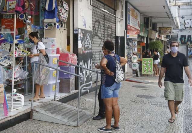 Imagem da noticia 62,4% das empresas foram afetadas pela pandemia, diz IBGE