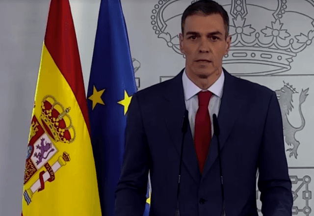 Imagem da noticia Primeiro-ministro da Espanha a Trump: "Você não pode jogar roleta russa com o destino de milhões"