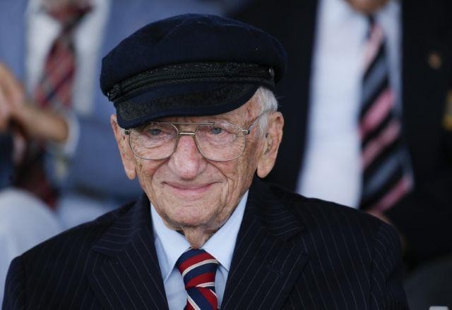 Imagem da noticia Benjamin Ferencz, último promotor do tribunal de Nuremberg, morre aos 103 anos