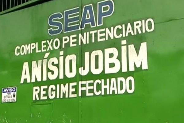 Imagem da noticia AM: Diretor de presídio onde houve massacre é demitido 