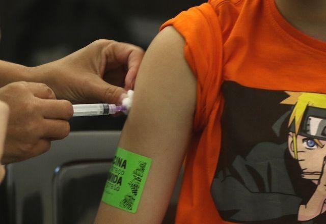 Prefeitura do Rio retoma vacinação infantil contra covid nesta 6ª feira