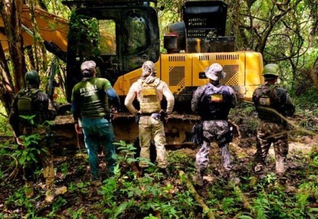 Operação combate extração ilegal de ouro em terra indígena no MT