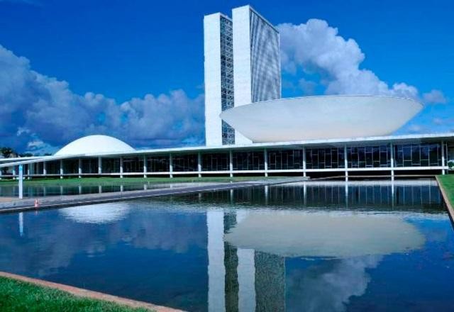 Imagem da noticia CPIs do MST, apostas e Americanas gastaram mais de R$ 150 mil para realizar trabalhos