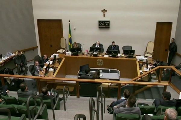 Imagem da noticia Acusados de soltar rojão que matou cinegrafista em 2014 vão a júri popular