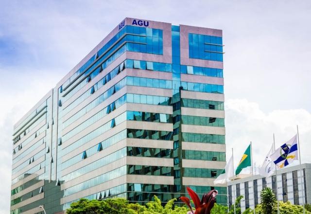Imagem da noticia AGU cria comitê para promover igualdade racial e de gênero na instituição