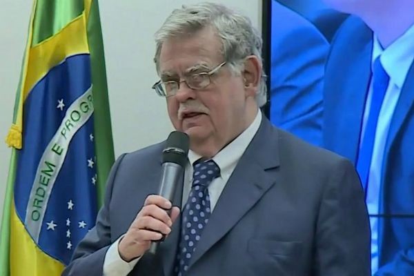 Imagem da noticia Advogado Antonio Mariz de Oliveira deixa defesa do presidente Temer