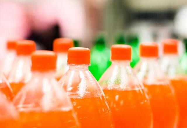 Imagem da noticia Afinal, aspartame é vilão da saúde? Entenda uso do adoçante artificial