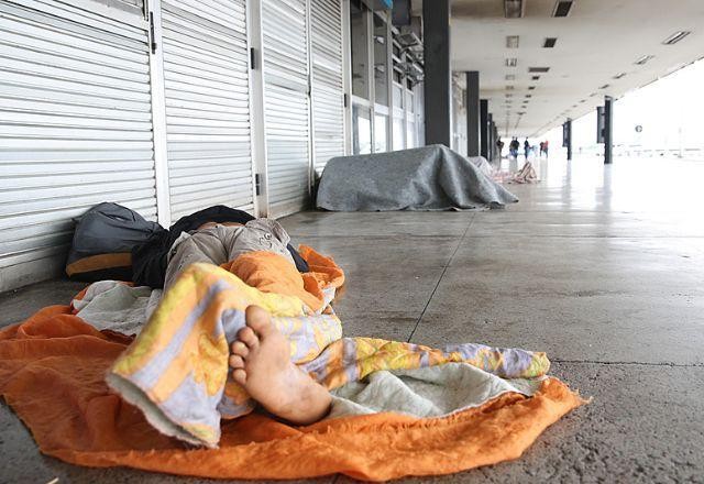 Imagem da noticia Governo anuncia implementação de pontos de apoio à população em situação de rua