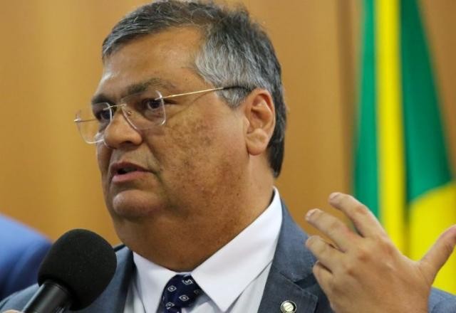 Imagem da noticia Dino defende ações do governo na segurança pública: "Nem só inteligência, nem só força"