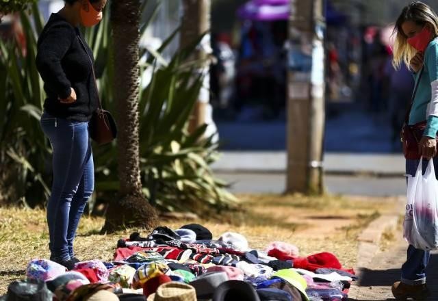 Imagem da noticia Pandemia prejudicou mais quem trabalha por conta própria, diz IPEA
