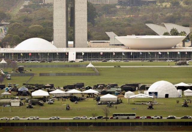 Imagem da noticia Lula tenta desmilitarizar desfile de 7 de setembro para afastar data de Bolsonaro