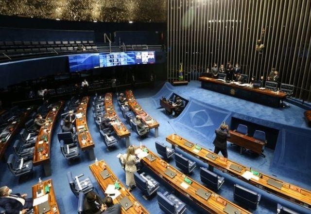 Imagem da noticia Senado aprova criação de certificado para imunizados contra covid-19