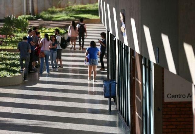 Imagem da noticia Prouni 2021: pré-selecionados têm até hoje para comprovar dados