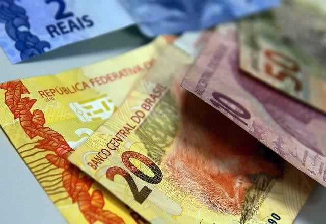 Imagem da noticia Arrecadação federal alcança R$ 156,8 bilhões em abril e bate recorde