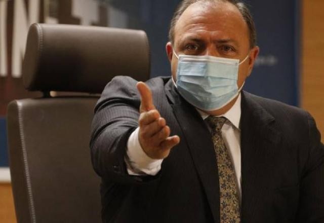 Imagem da noticia CPI da Covid aprova convocação de Pazuello e de outros ex-ministros