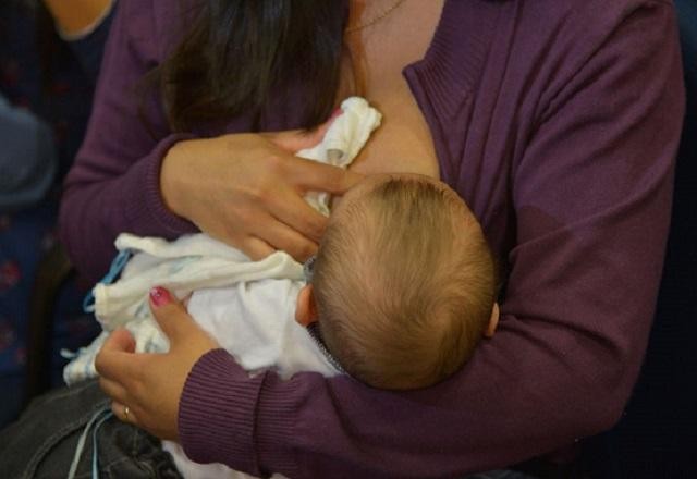 Covid-19: leite materno de mulheres vacinadas carregam anticorpos