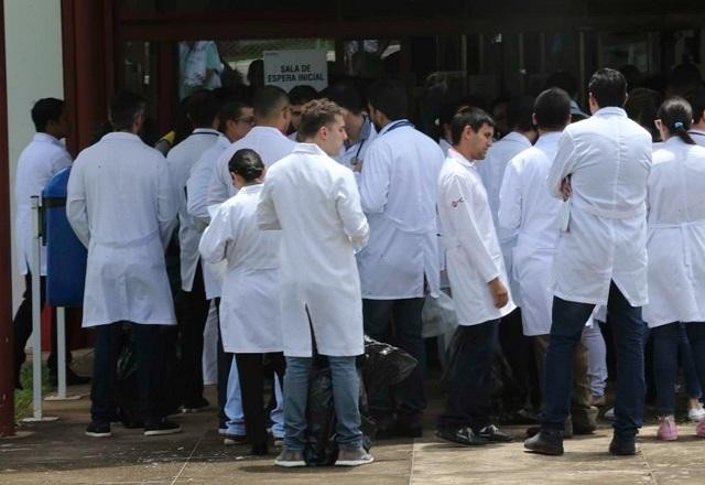 Imagem da noticia Brasil possui 546 mil médicos ativos, diz Conselho Federal de Medicina