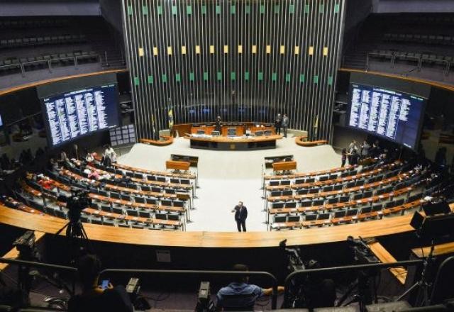 Imagem da noticia Câmara aprova que número de CPF seja única identificação