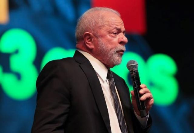 Imagem da noticia Recuperação de Lula pode levar entre uma a duas semanas, diz pneumologista