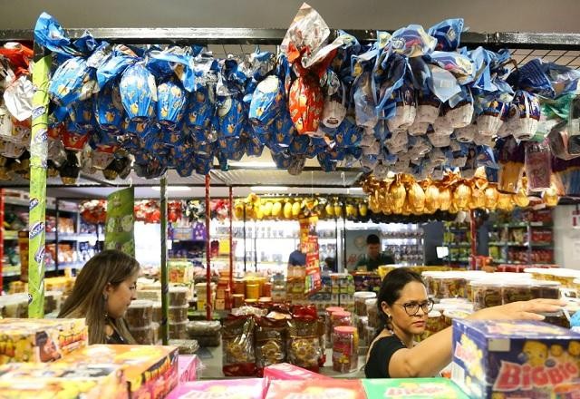 Imagem da noticia Varejo deverá faturar R$ 2,49 bilhões com as vendas de Páscoa, diz CNC